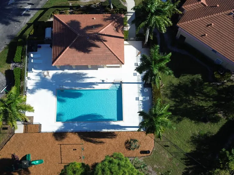 303 Seminole Palms Dr — Photo 61