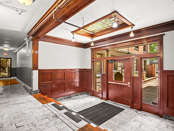 2nd image of 2109 NW Irving St Unit 411