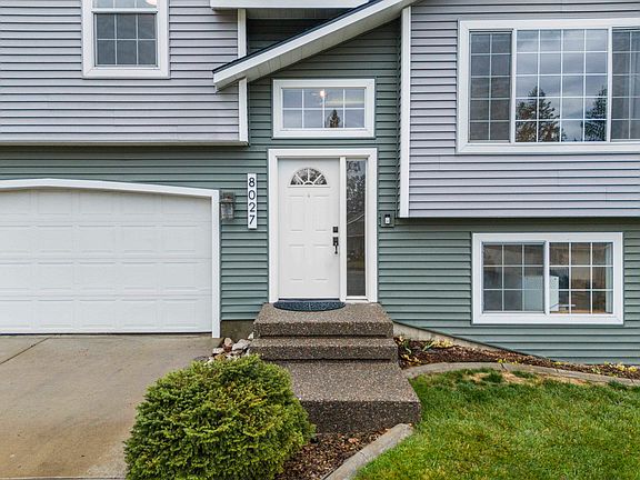 3rd image of 8027 E Woodland Park Dr