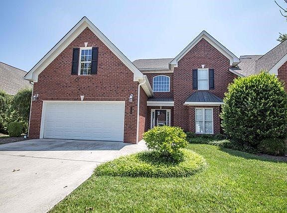 3rd image of 126 Overbriar Dr NW