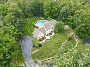 190 Bennetts Farm Rd, Ridgefield, CT 06877