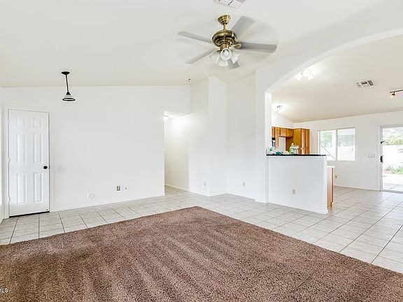4th image of 3648 W Firehawk Dr