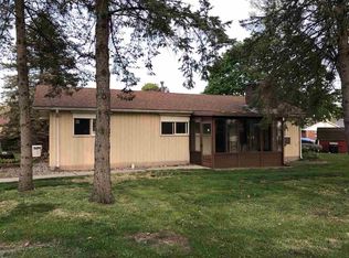 3164 Channelwood Ln, Bremen, IN 46506