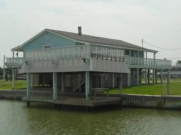 3706 Spanish Wells Rd, Galveston, TX 77554
