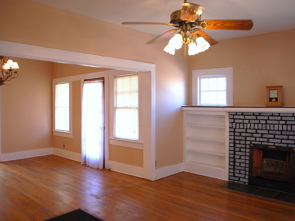 1st image of 1709 Pearl Ave