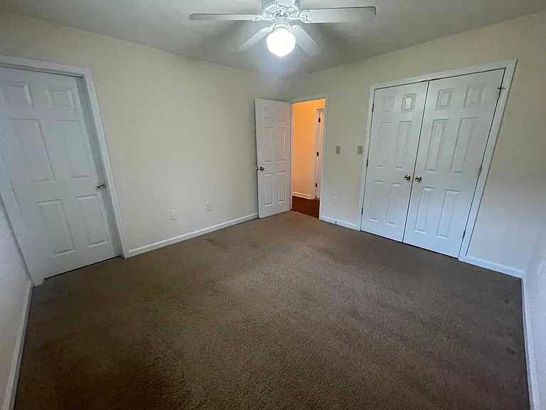 101 Hunters Run Rd — Photo 8