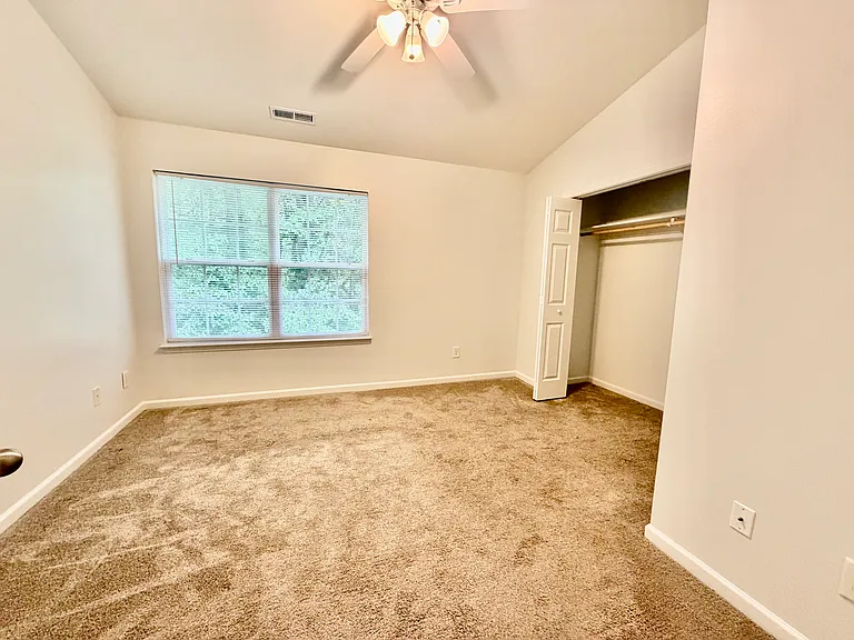 7720 Averette Field Dr — Photo 12