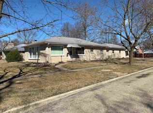 301 E Columbia St, South Whitley, IN