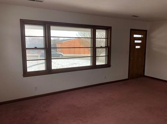 2nd image of 609 Wendover Dr