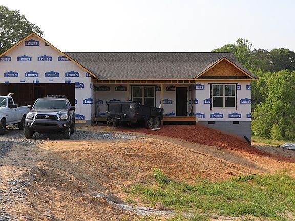 3rd image of 710 Morlin Acres Dr