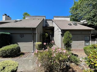 2524 S 317th St APT 301, Federal Way, WA