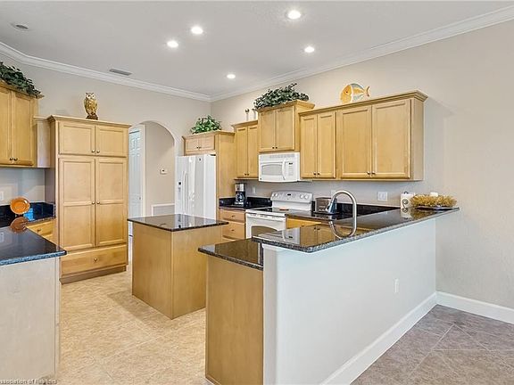 3rd image of 2763 Treasure Cay Ln