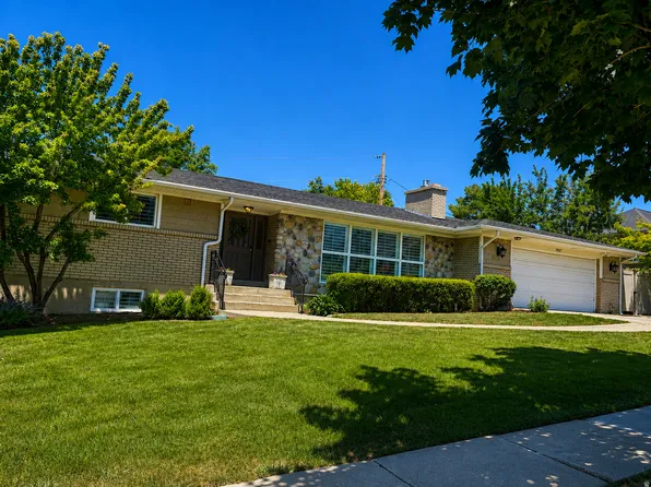 2825 E Craig Dr, Salt Lake City, UT 84109