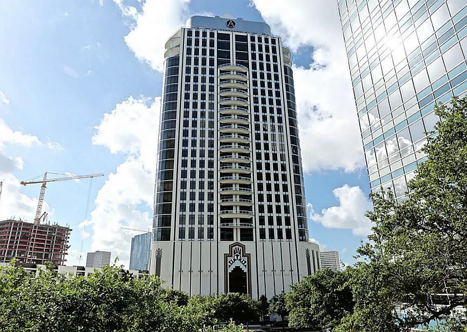 1st image of 1409 Post Oak Blvd Unit 2103