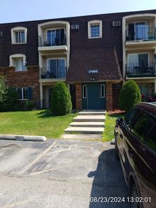 17985 Amherst Ct #1-103, Country Club Hills, IL, 60478