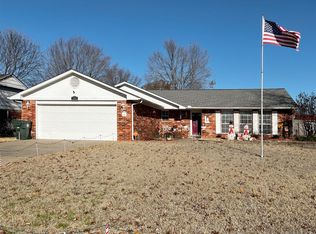 3008 E Augusta Ave, Muskogee, OK 74403