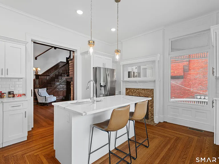 131 Dwight St #1 — Photo 9