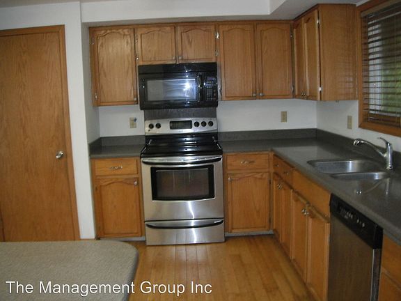 4th image of 4510 NE 26th Ave