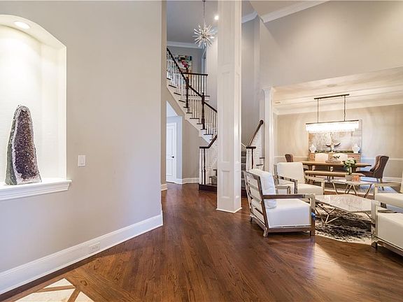 2nd image of 5956 Willowross Way