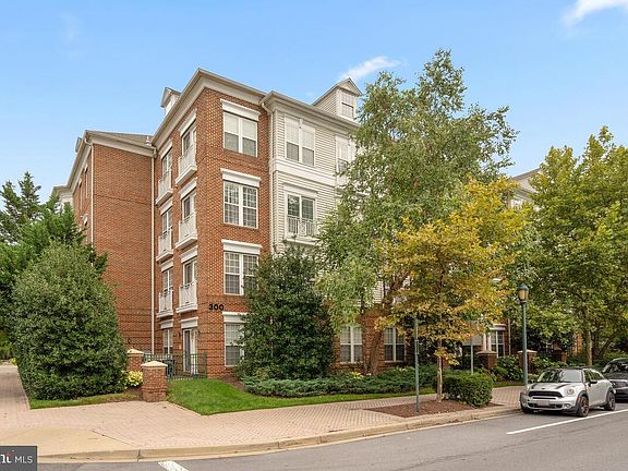 3rd image of 300 King Farm Blvd APT 204