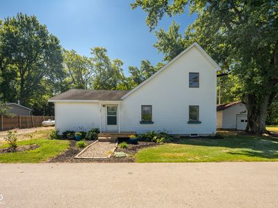 144 Hendricks St, Fillmore, IN, 46128