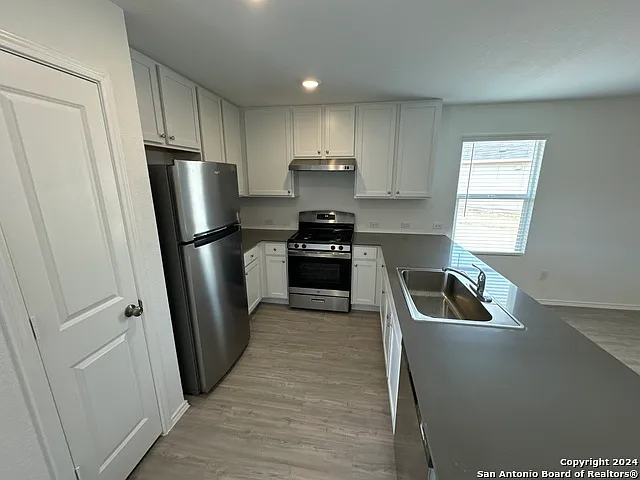3508 Axis Hill St — Photo 13