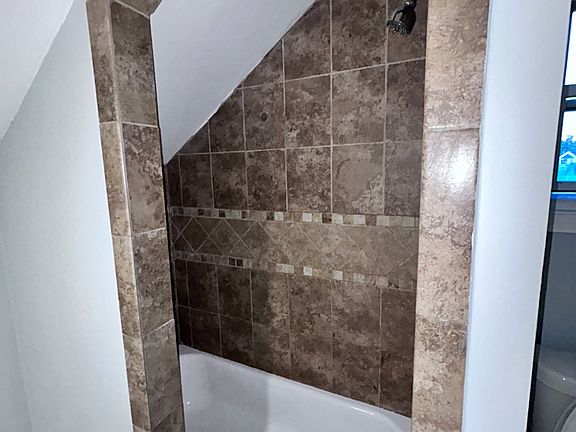 5th image of 45 Fuller Ave Floor 3