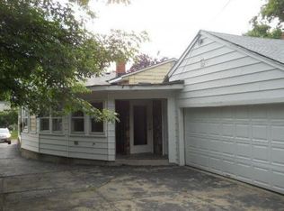 1671 Rushton Rd, South Euclid, OH 44121