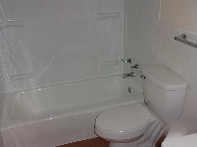 460 Laurel Dr #L460 — Photo 7