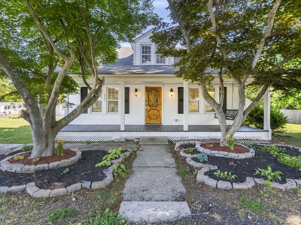 26352 Jones Wharf Rd, Hollywood, MD 20636