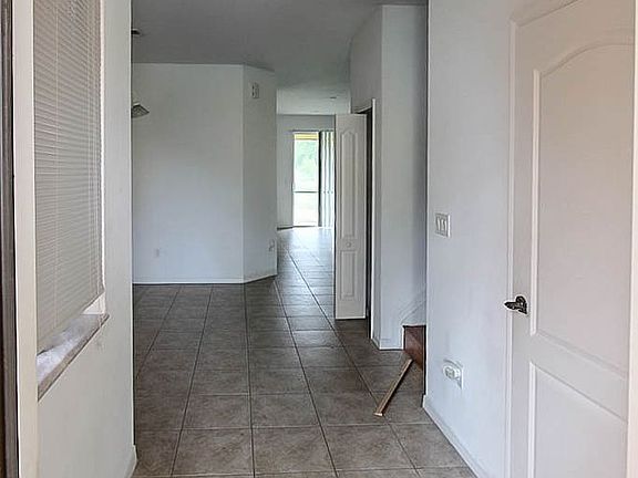 2nd image of 10320 Olivewood Way Unit 73