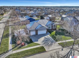 7900 S 33rd St, Lincoln, NE 68516