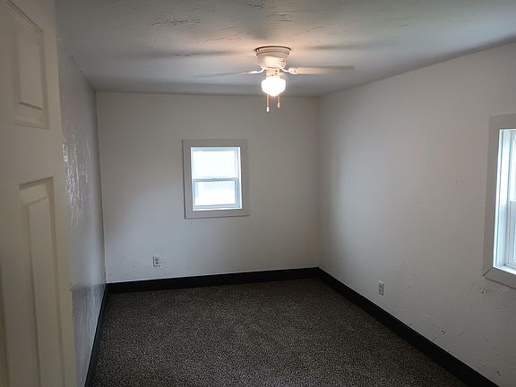 5th image of 550 Washington Ave #550