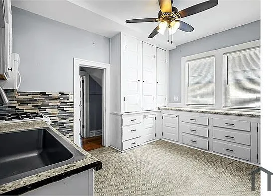 443 N Hinkley Ave — Photo 9
