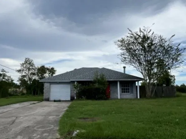 100 Historic West St, Garyville, LA 70051