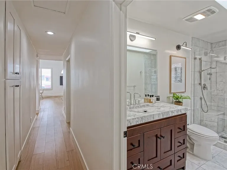 320 Marine Ave — Photo 58