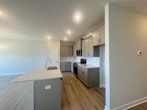 5th image of 23 Nettle Ln