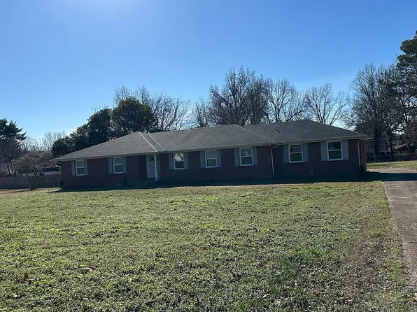 911 Sherwood Dr, Union City, TN 38261