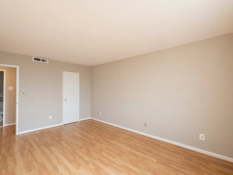 4600 Duke St #700 — Photo 19
