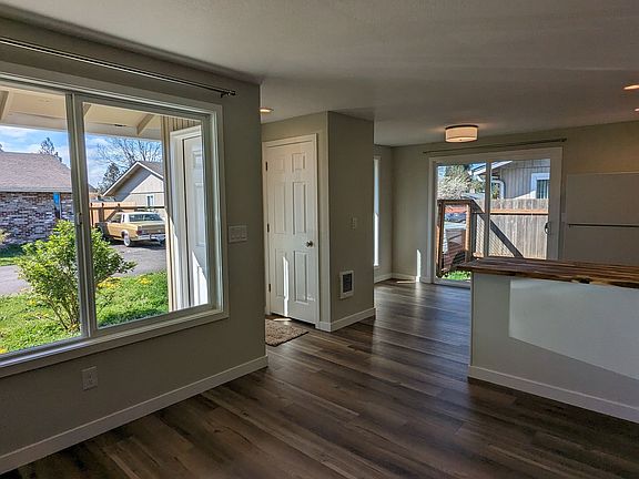 3rd image of 3341 NE 57th Ave #3