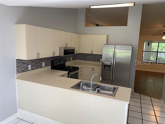 5th image of 1371 Bladon Ave