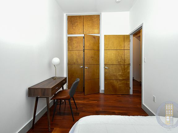 5th image of 641 Central Ave #1AB
