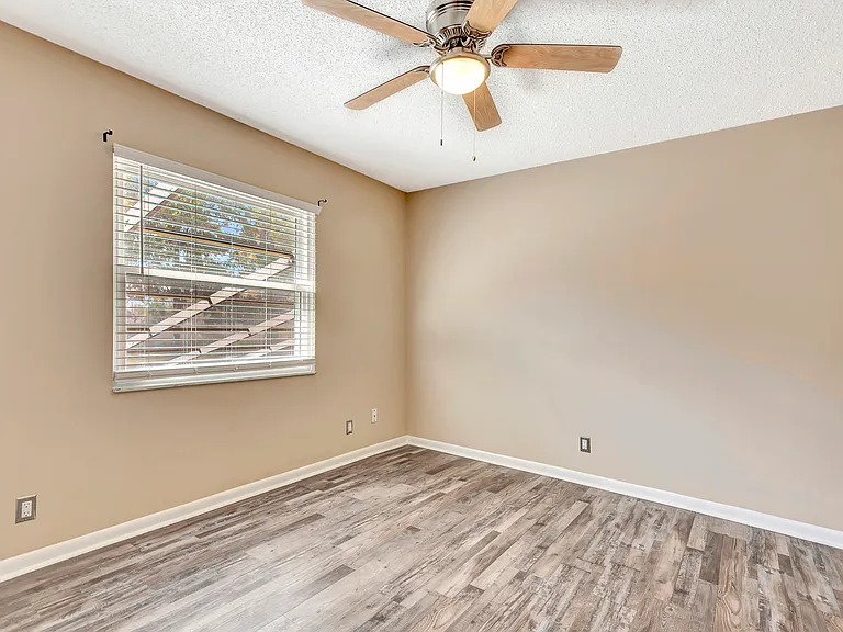 6 Baywood Dr — Photo 84