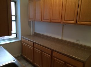 8835 162nd St APT 4C, Jamaica, NY 11432