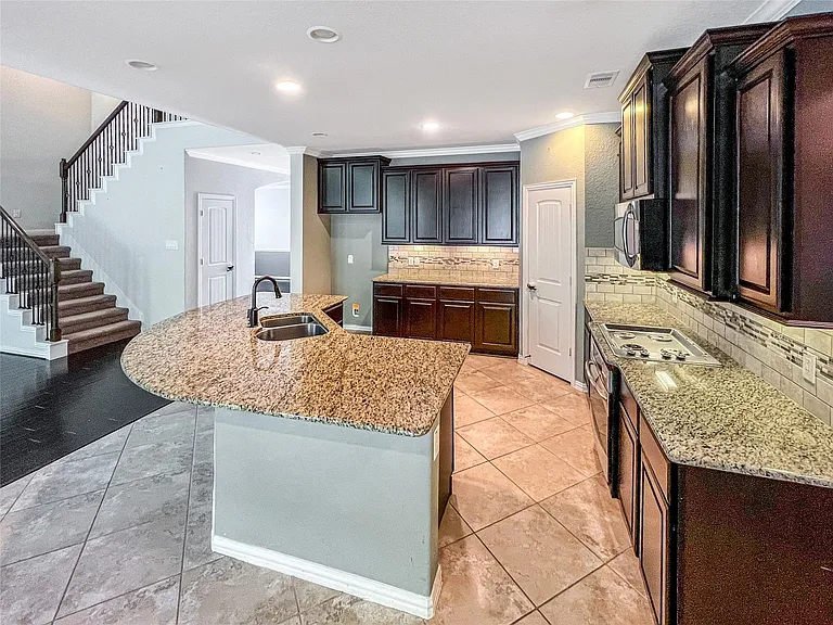 25310 Evergreen Bend Dr — Photo 12