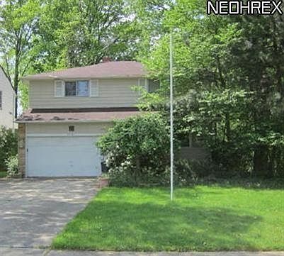 1st image of 25141 Chatworth Dr