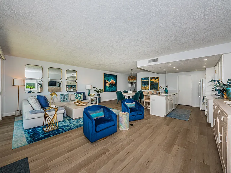16800 Gulf Blvd #5 — Photo 6