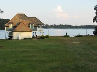 197 W Canebrake Blvd, Hattiesburg, MS 39402