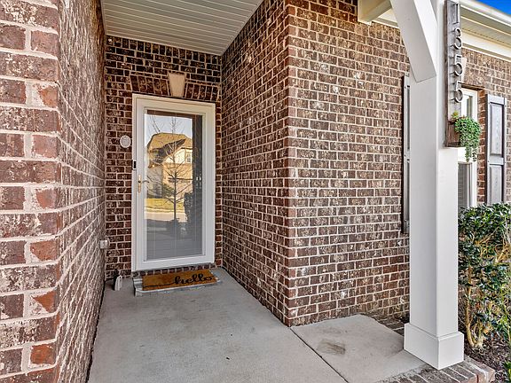 2nd image of 1355 Coates Ln