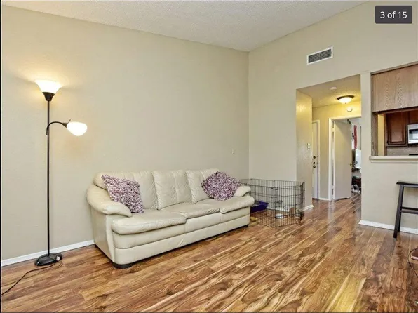 806 W 24th St APT 331, Austin, TX 78705